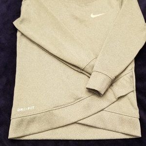 GIRL’S NIKE TOP – 12 MONTHS
